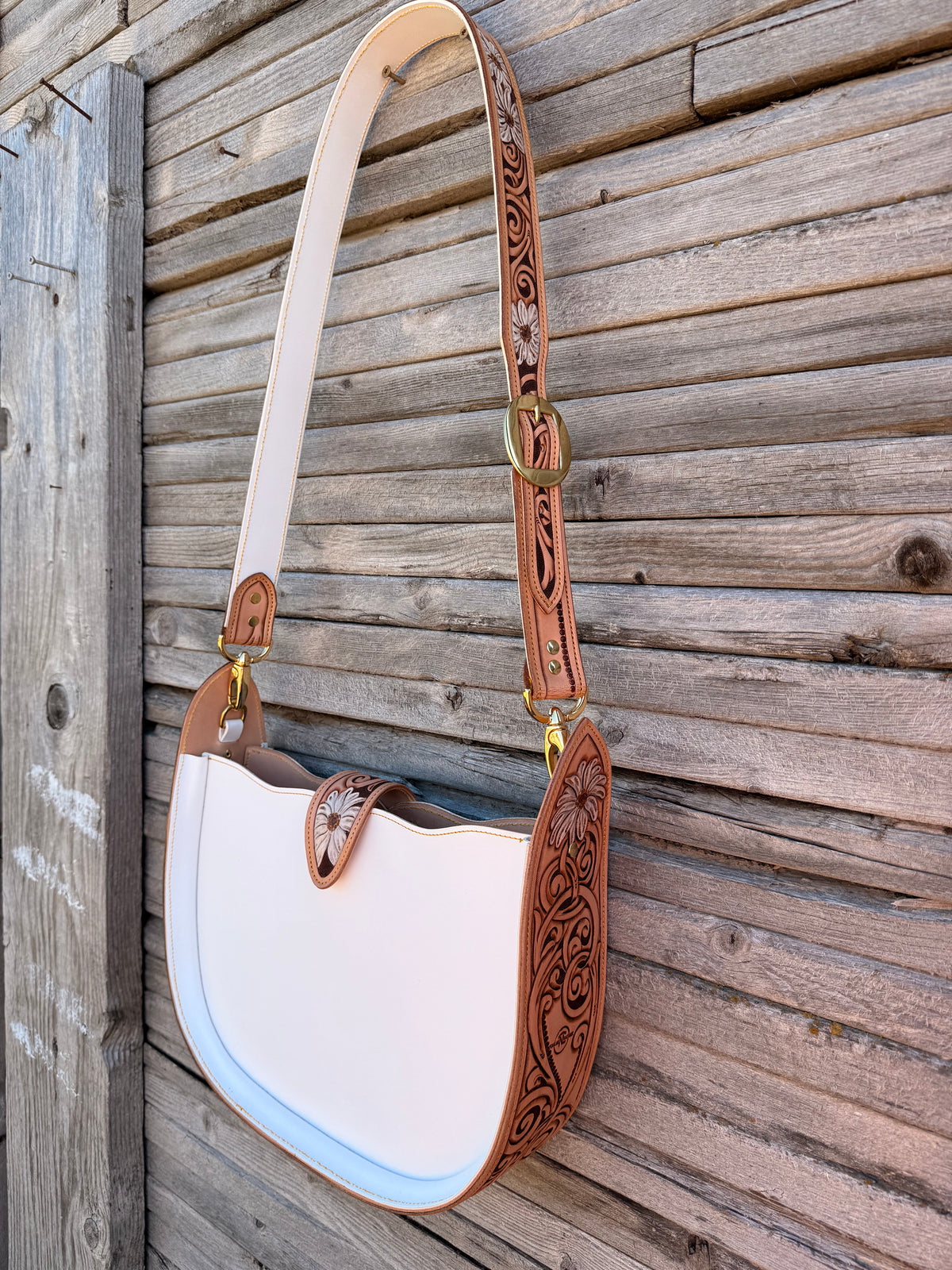 Desert Snow Worship Bag