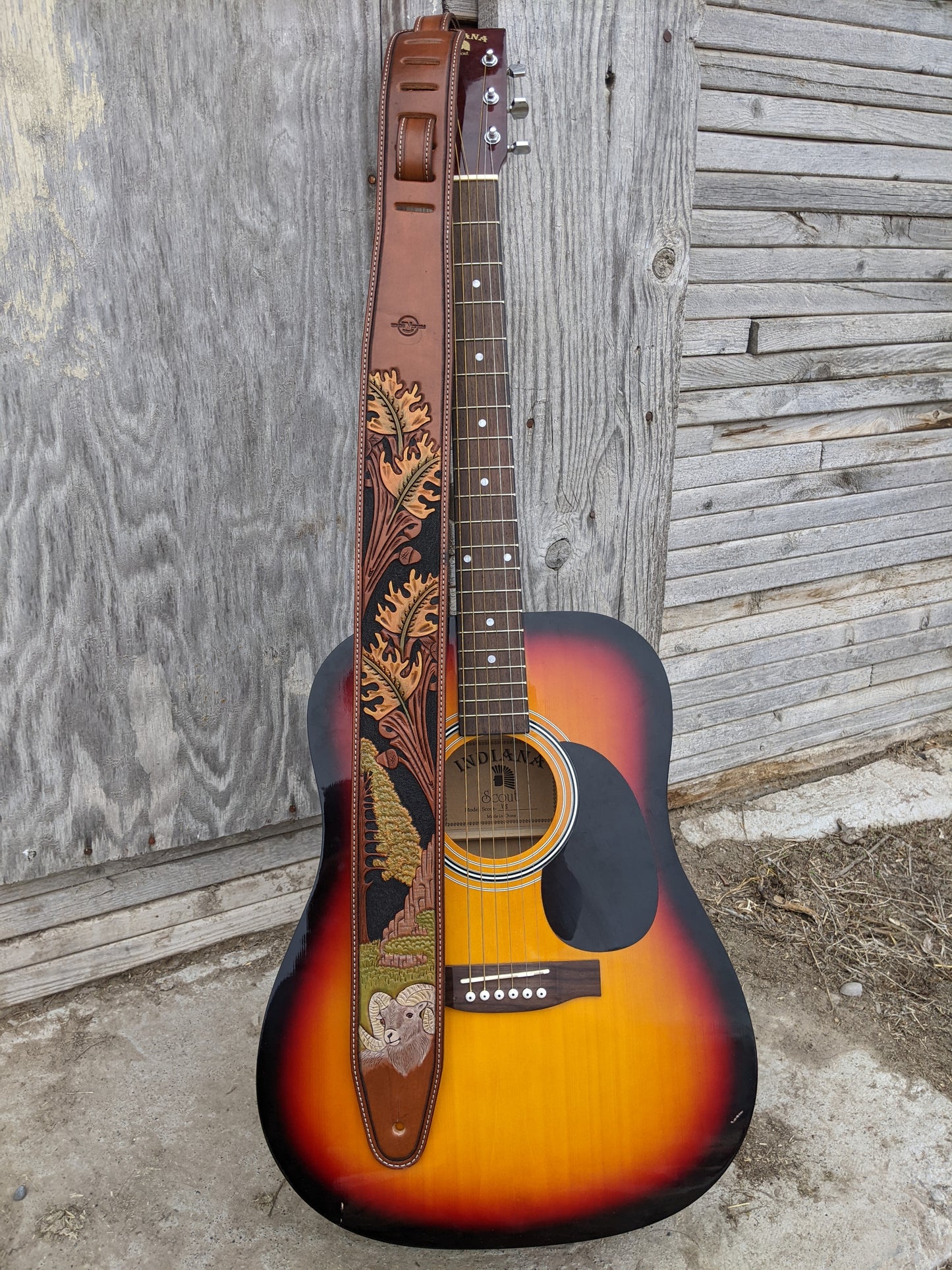 Big Horn Leather Guitar Strap